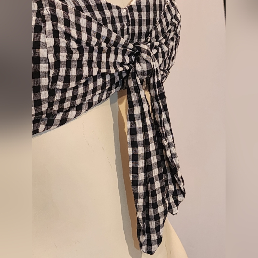 Windsor Black and White Checkered Crop Top - Picture 6 of 11